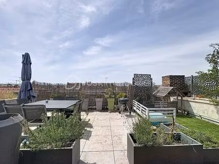 appartement de 110 m² à nanterre