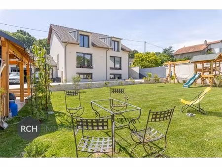 la-queue-les-yvelines - maison contemporaine avec joli jardin et studio indépendant