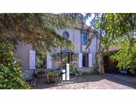 bourron marlotte - maison de charme 187 m² de 9 pièces - 5/6 chambres - jardin de 1168 m² 