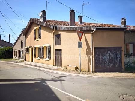 maison de 83 m² à rénover avec terrain et garage à moins d'une heure de la frontière luxem