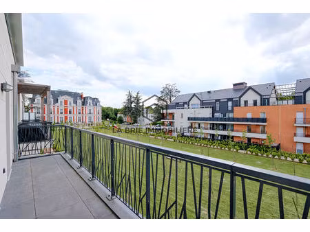appartement emerainville 3 pièce(s) 73.54 m² + balcon 8 m²