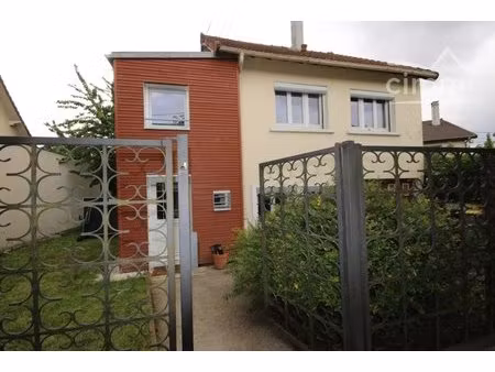 a vendre maison de 4 pieces a gournay sur mar'ne