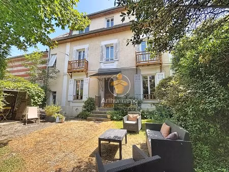 maison meulière de charme – hyper-centre de montgeron – 150 m² – jardin arboré