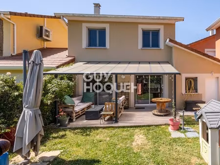 maison 4 pièces avec garage et jardin au calme