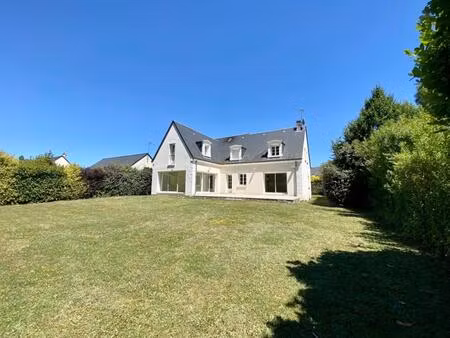 location maison 6 pièces 219m² st cyr sur loire 37540