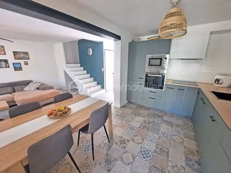 maison de 82 34 m² à fayence