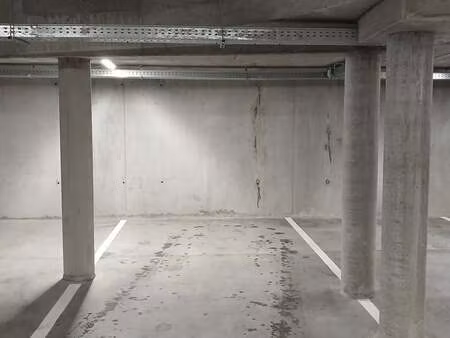 garage à louer à uccle € 125 (lops5) - parvissimmo | zimmo