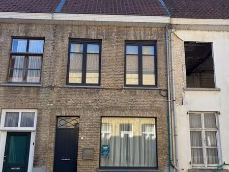 appartement à louer à veurne € 870 (lopkg) - era domus (veurne) | zimmo