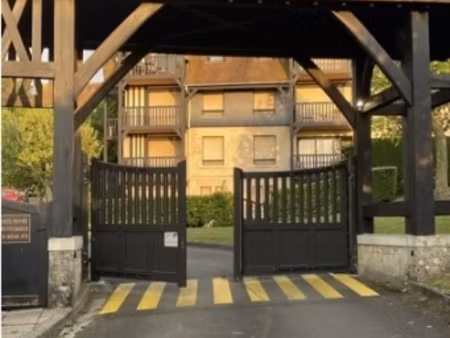 vente parking 10 m²