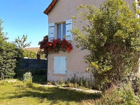belle campagne - fontaine - maison de village 107m2 - 2 garages - hangar - terrain 978m2