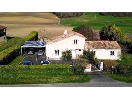maison prête à poser vos valises à 2 minutes villebois lavalette