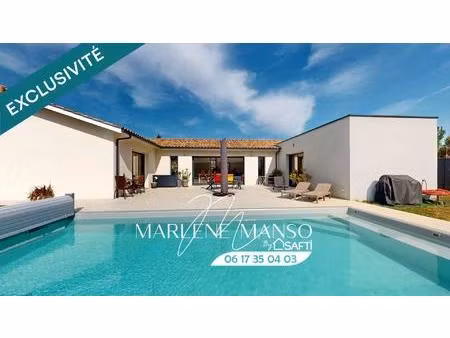 maison 3 chambres  1 bureau  garage et piscine