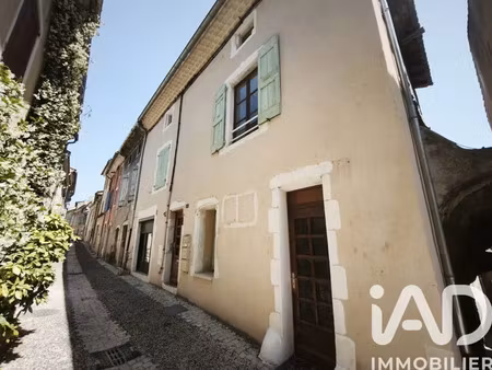 immeuble à rochemaure (07400)