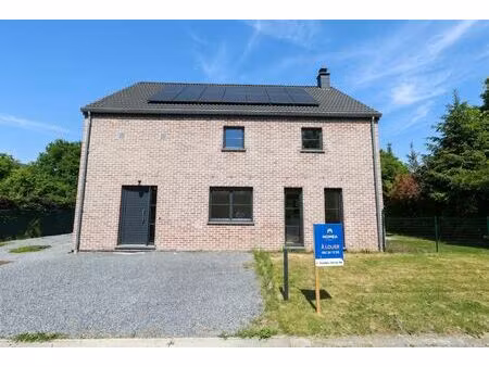 huis te huur in gembloux met 3 slaapkamers