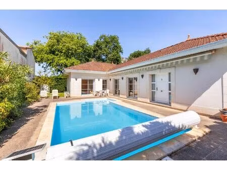 vente maison de luxe arcachon 5 pièces 131 m² <meta name="description" content="dans le qu