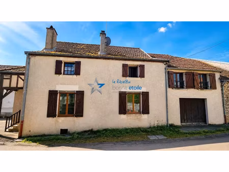 vente maison 5 pièces 126 m² à poulangy (52800)  70 000 €