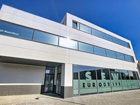 commercieel te huur in kortrijk