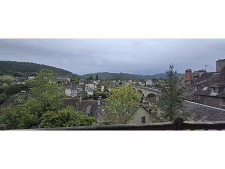 à argentat-sur-dordogne  au coeur du centre-bourg