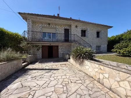 vente maison 5 pièces 120 m² à saint-leon-sur-l'isle (24110)  103 500 €