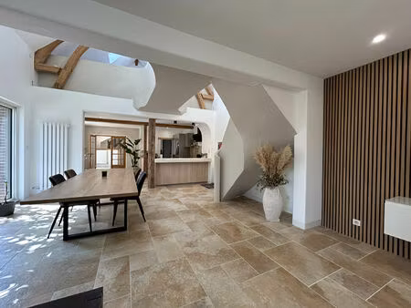 maison 7 pièces 196 m² à vendre / acheter chartres 28000 ? | era immobilier