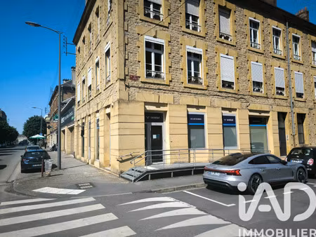 vente commerce 120 m² sedan (08200)