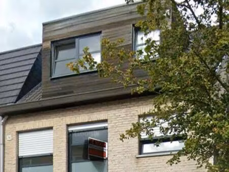 appartement te huur in oud-turnhout met 3 slaapkamers