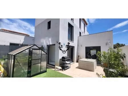 maison récente 5 chambres avec garage - le muy