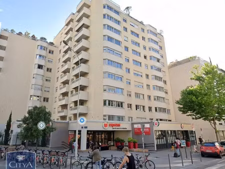 appartement à louer 1 pièce 31.33 m² - lyon 7e arrondissement (69007) - 561€