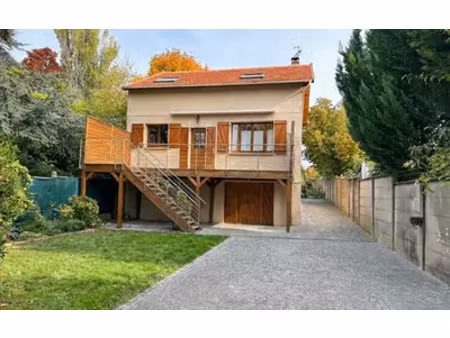 fresnes (94260)