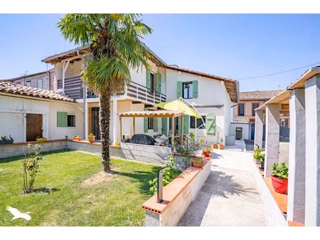 vente maison 6 pièces 170 m² à beaumont-de-lomagne (82500)  192 000 €