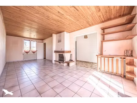 vente maison 5 pièces 101 m² aiffres (79230)