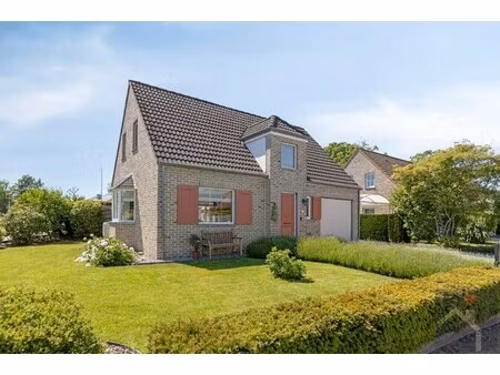 instapklare en energiezuinige gezinswoning met 3 slaapkamers op toplocatie in grote heide