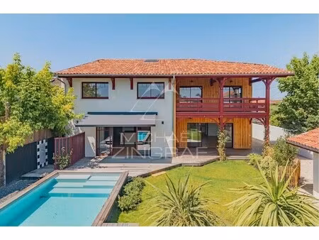 maison de luxe à vendre à la teste-de-buch : 1 976 000 € | 350m²