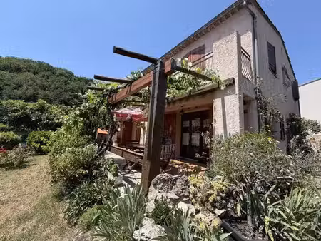 maison de 5 pièces de luxe en vente à contes  france