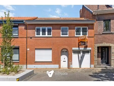 huis te koop in hasselt met 3 slaapkamers
