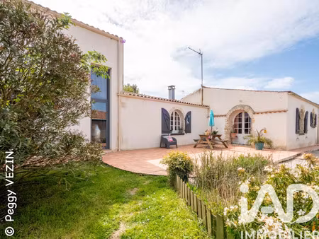 vente maison 5 pièces 173 m² la rochelle (17000)