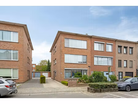 appartement te koop in borsbeek met 2 slaapkamers
