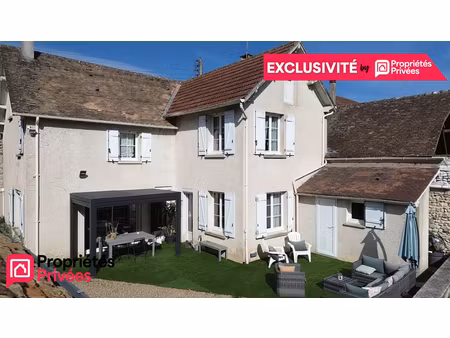 maison ancienne 138m2 4 chambres grand garage 74m2 jardin clos 625m2 354000