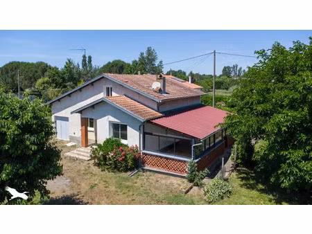 vente maison 5 pièces 123 m² à montaut (31410)  267 648 €