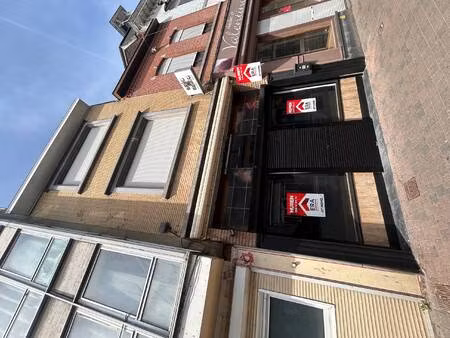 commercieel te koop in menen met 4 slaapkamers