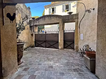 habitation et local professionnel sous le même toit