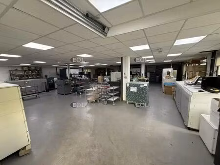 vente local d'activités 455 m² à 930 m²