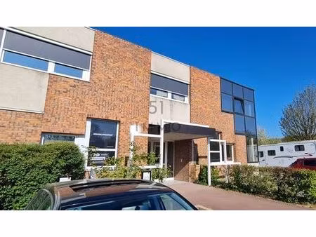 bureau prestigieux de 297 m2 en location - bièvres  france