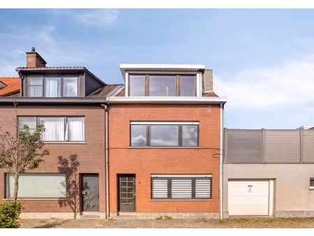 huis te koop in wilrijk met 5 slaapkamers