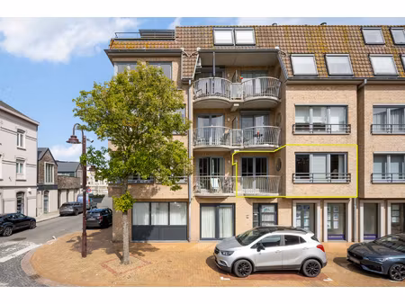 appartement te koop in de haan met 2 slaapkamers