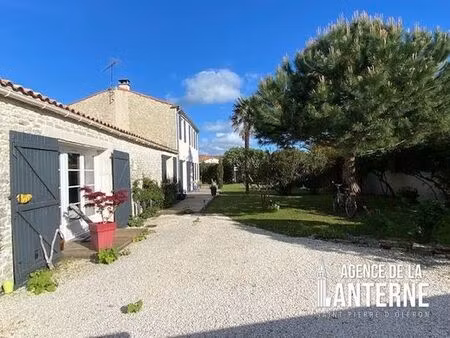 maison de luxe de 6 pièces en vente à dolus-d'oléron  france