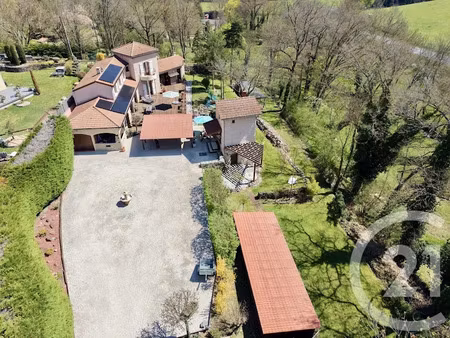 vente maison 8 pièces 212.65 m² à sanssac-l'eglise (43320)  365 000 €