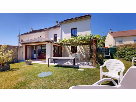 vente maison 9 pièces 143 m² à bréançon (95640)  429 000 €