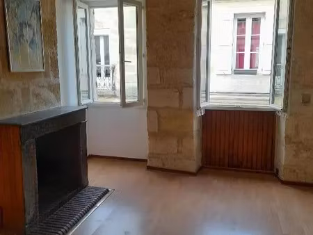 location appartement 2 pièces 31 m² à bordeaux (33000)