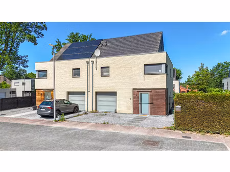 huis te koop in genk met 3 slaapkamers